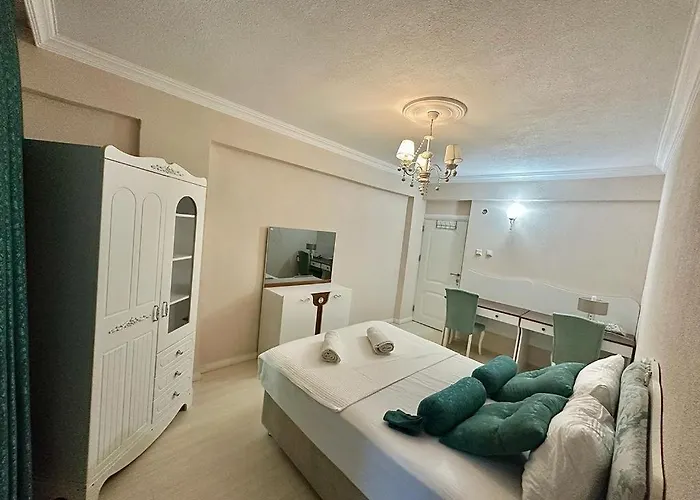 Mina Residence